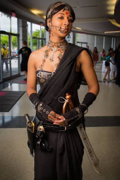 Hot Girls Doing Steampunk Just Right