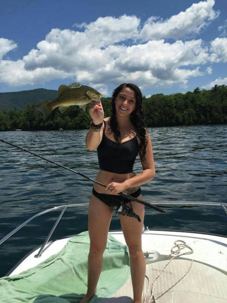 Sexy Girls Make Fishing Less Boring