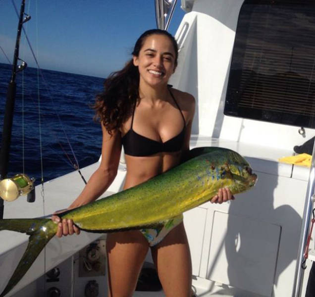 Sexy Girls Make Fishing Less Boring