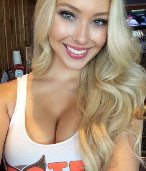 Delicious Hooters Babes