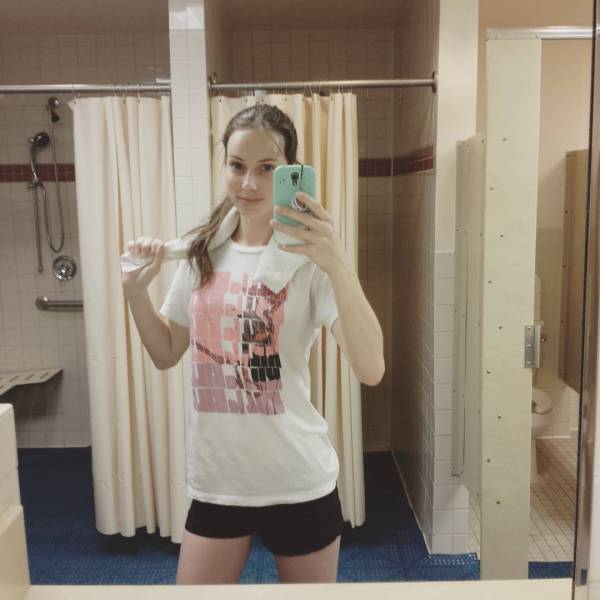 This Biologist Is Pure Hotness