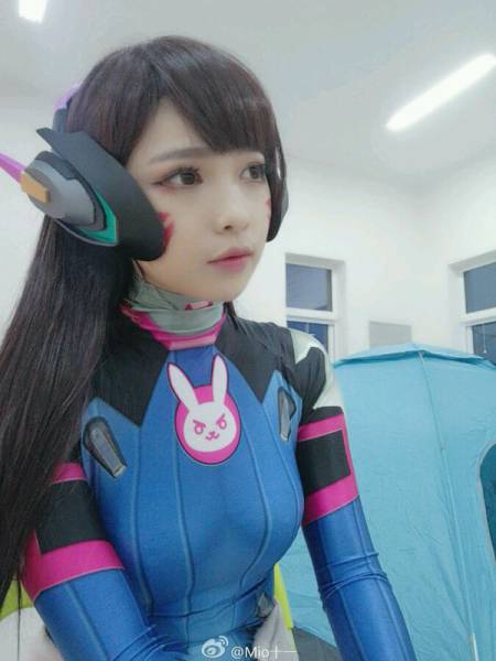 The Sexy Cosplay Girls of Every Nerd