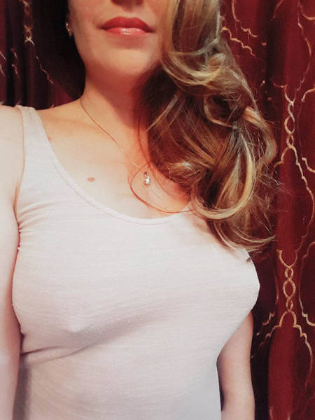 All Girls Should Go Bra-Free