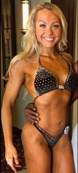 What A Body Of A Female Bodybuilder Looks Like When She Isn’t Training