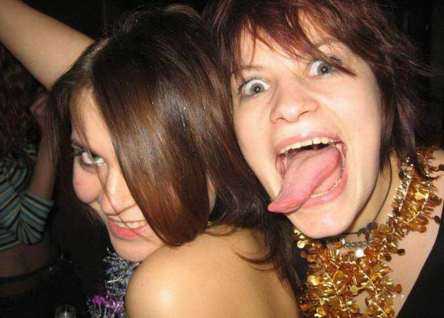 These Girls Announce Party Time!